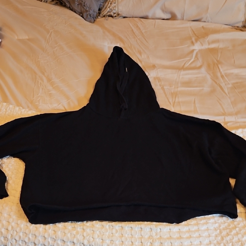 H&m Black Women's Cropped Oversized Hoodie - Picture 1 of 5